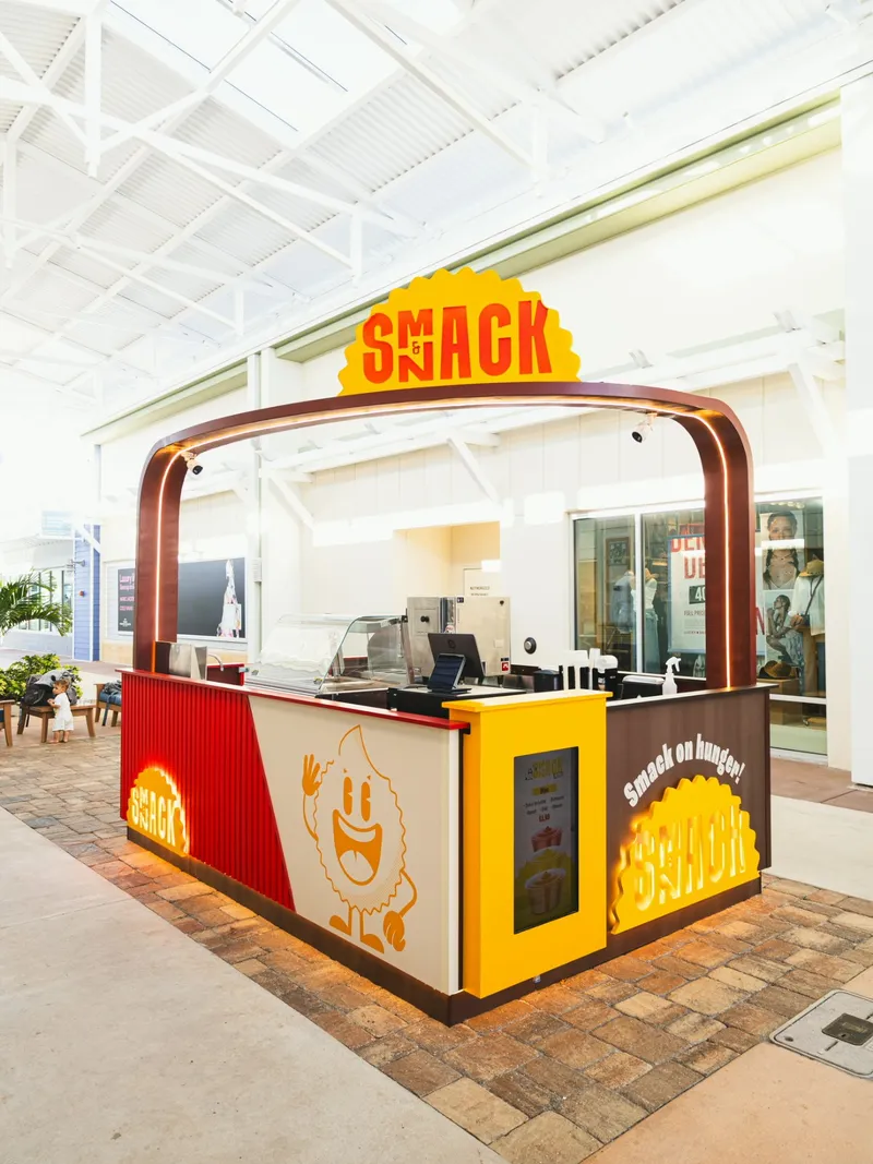A Smack & Snack kiosk built and running at Tampa Premium Outlets
